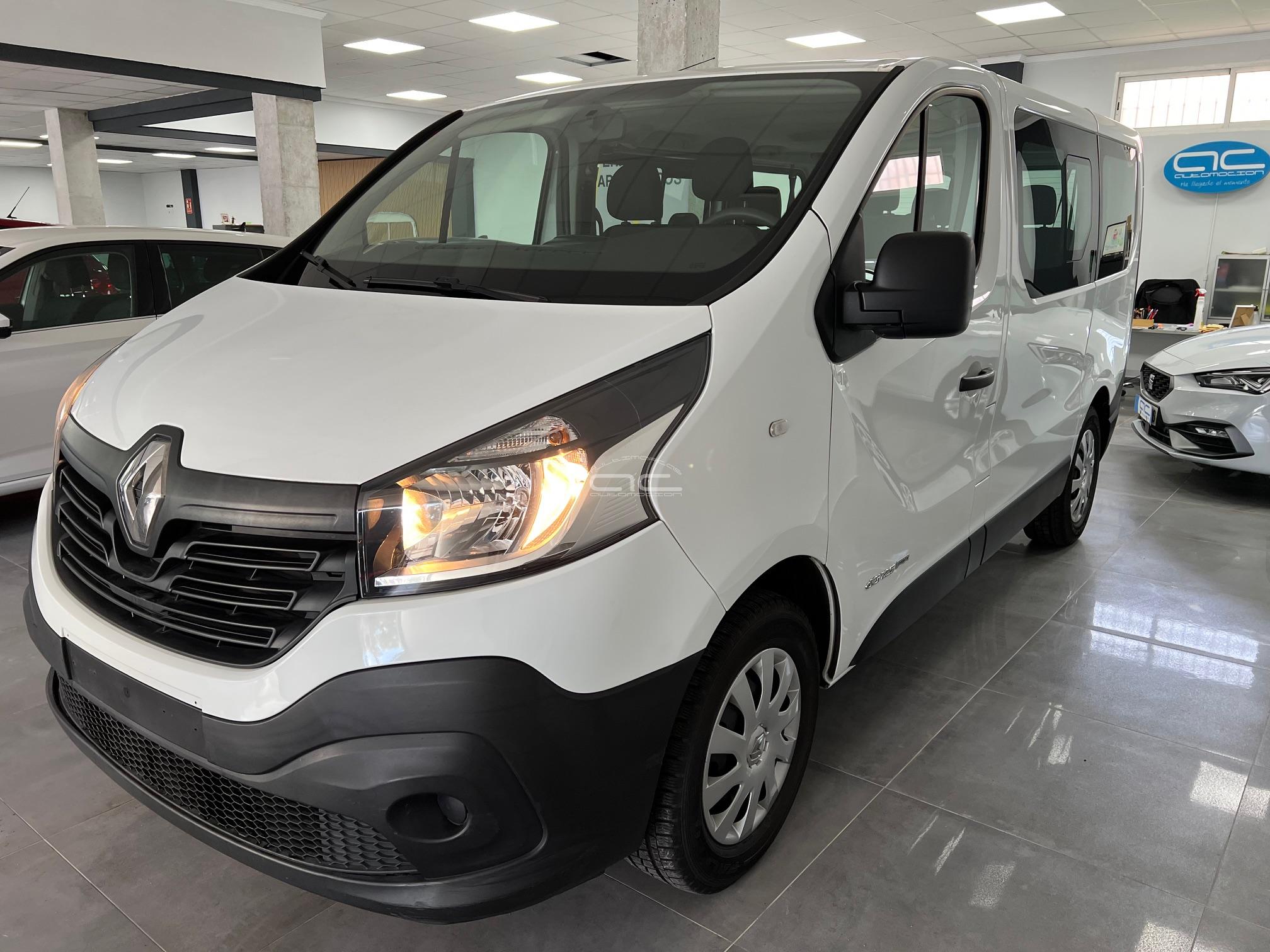acautomocion-Renault-Trafic-1.6 DCI  9 PLZS PASSENGER 125CV